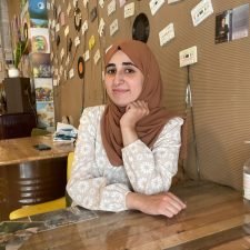 معلمة رياضيات
